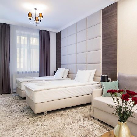 Aparthotel Rakowicka Residence Красков Екстериор снимка
