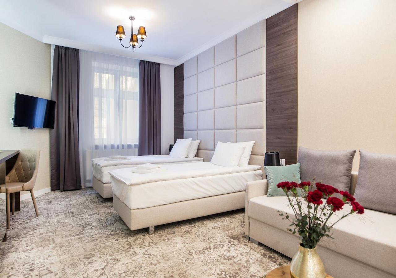 Aparthotel Rakowicka Residence Красков Екстериор снимка